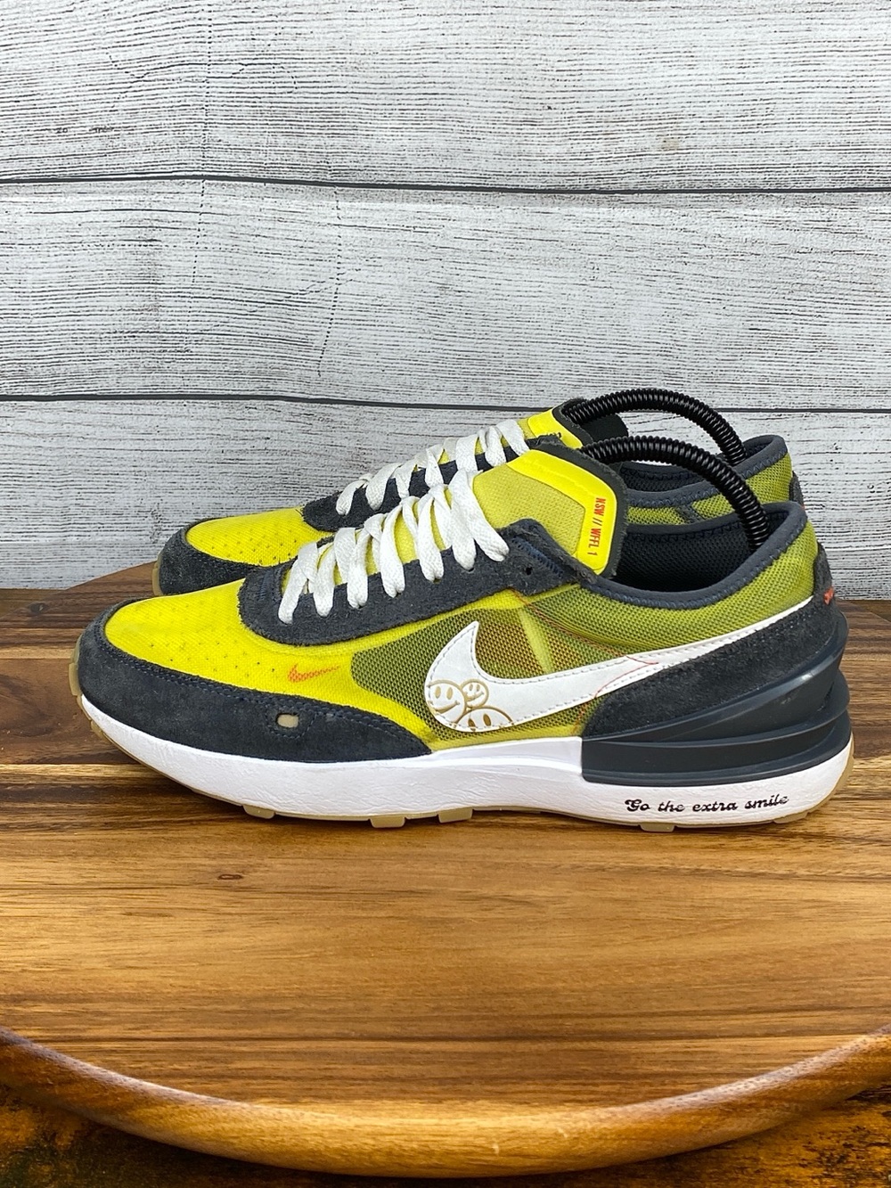 Nike Waffle One Go The Extra Smile Yellow Grey Shoes Women’s Size 8.5 / Youth 7